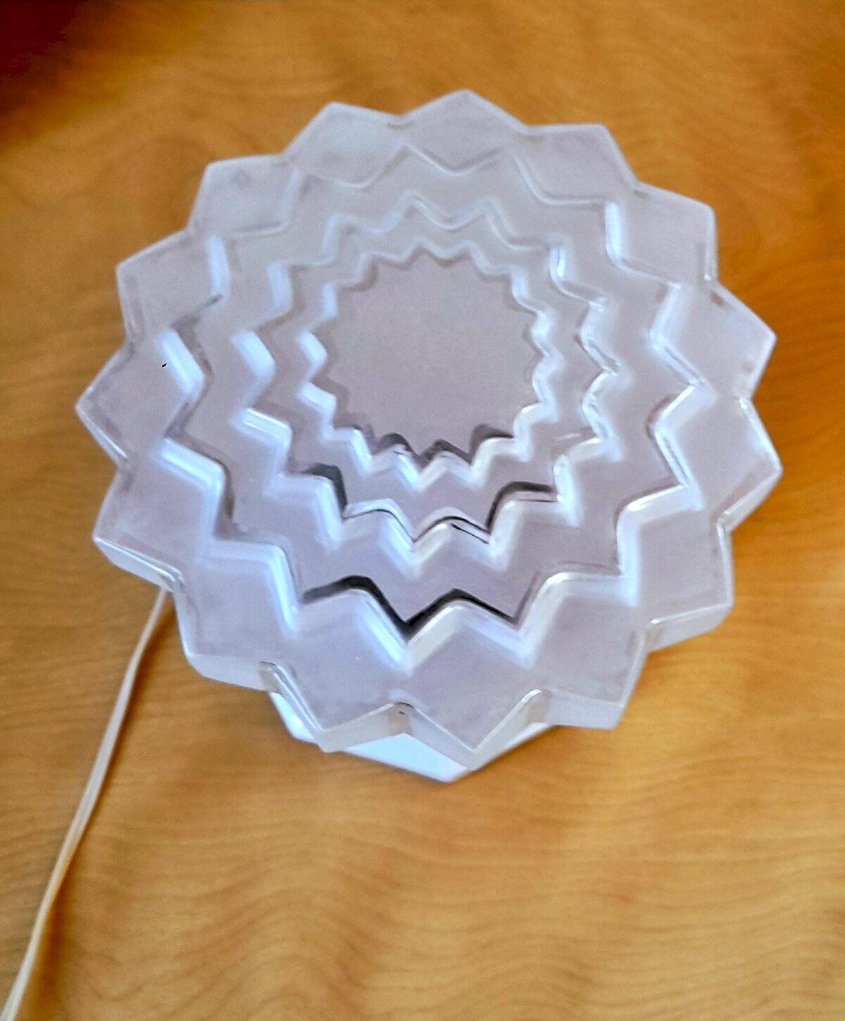 Skyscraper art deco lamp