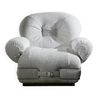 Italian Armchair in White-colored Bouclé fabric with Chrome Details, 1960s