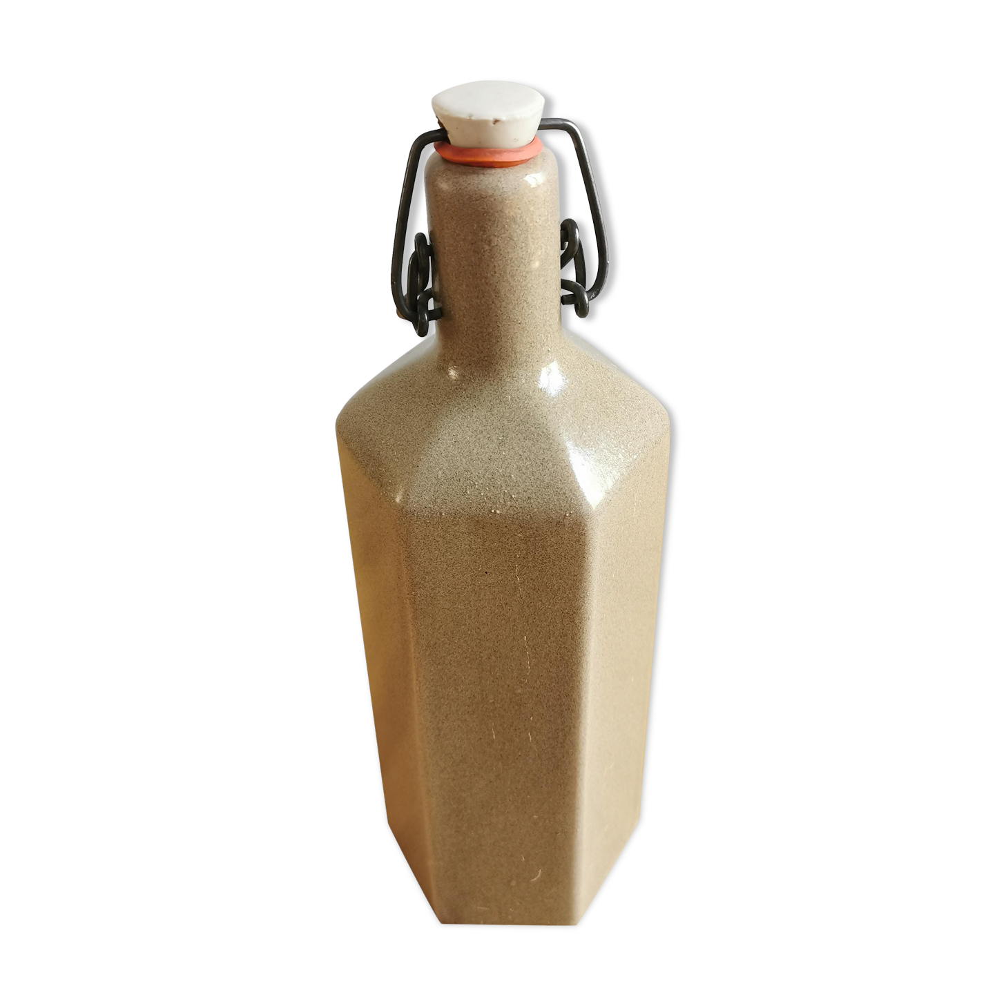 Hexagonal sandstone bottle