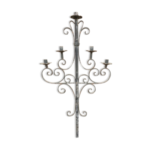 Ancien lampadaire d'église