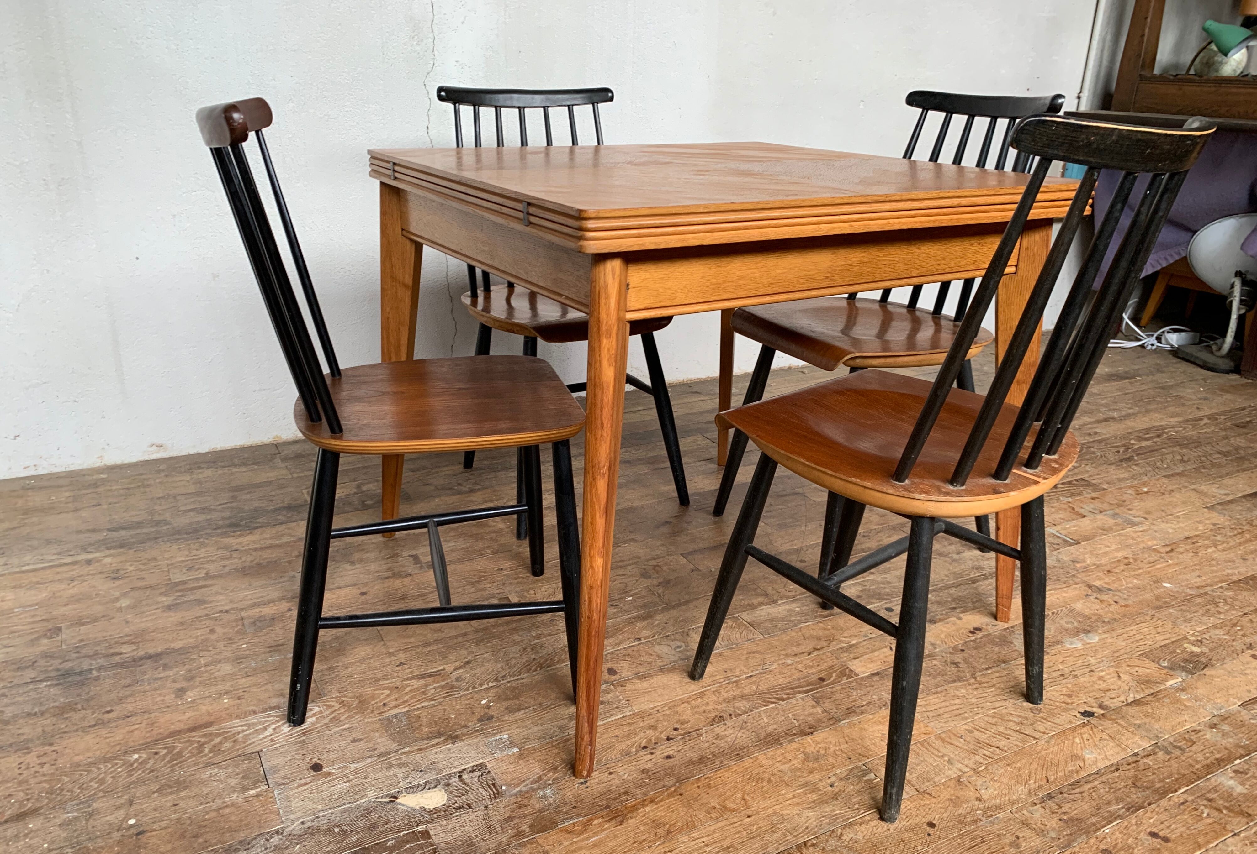 Table folding square