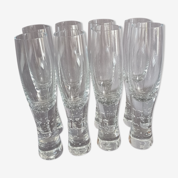 Series of 8 champagne glasses with bubble feet