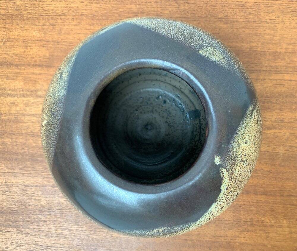 Mid-century German studio pottery vase by Till Sudeck, 1960s.