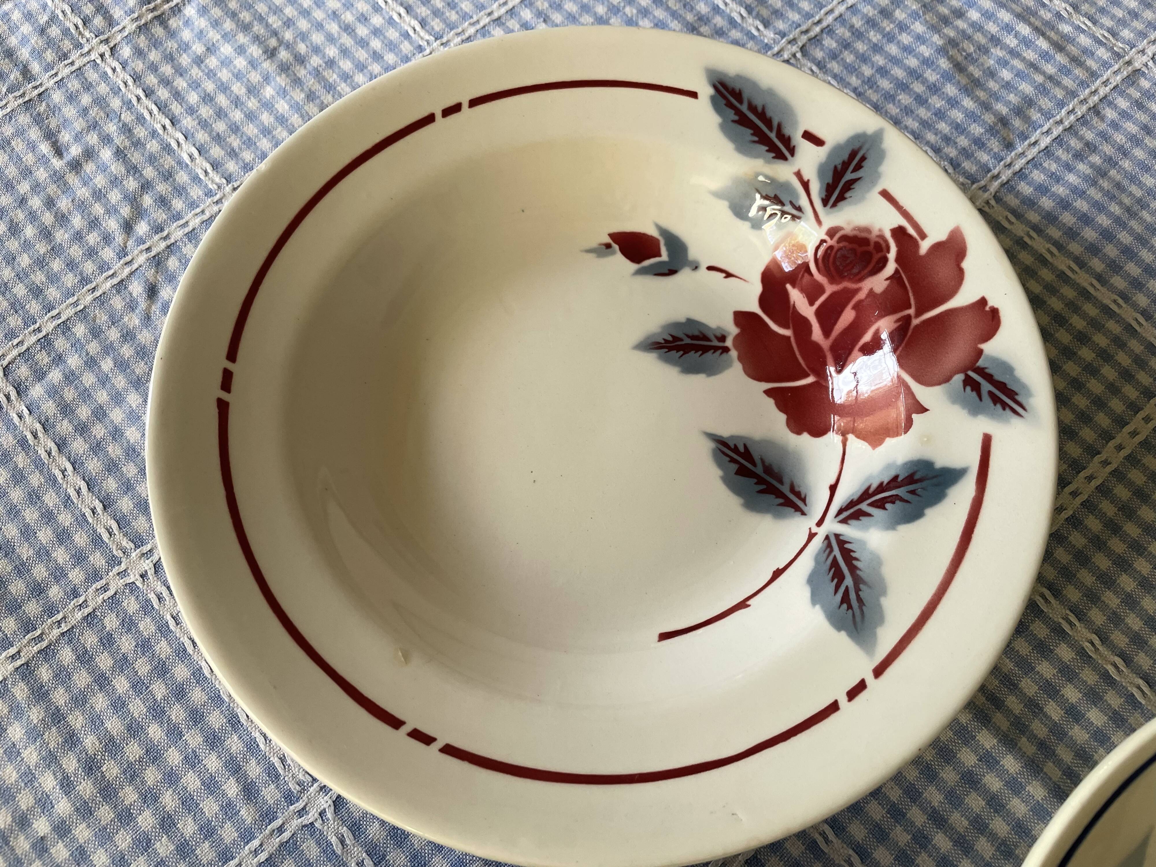 Mismatched old hollow plates