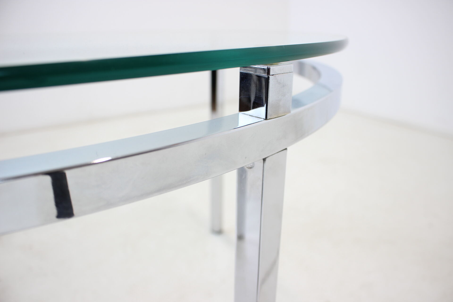 1970s round conference table chrome and glass, italy