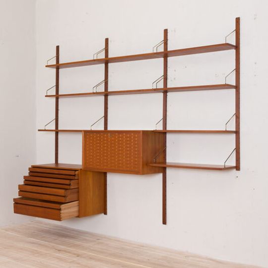 WALL UNITS