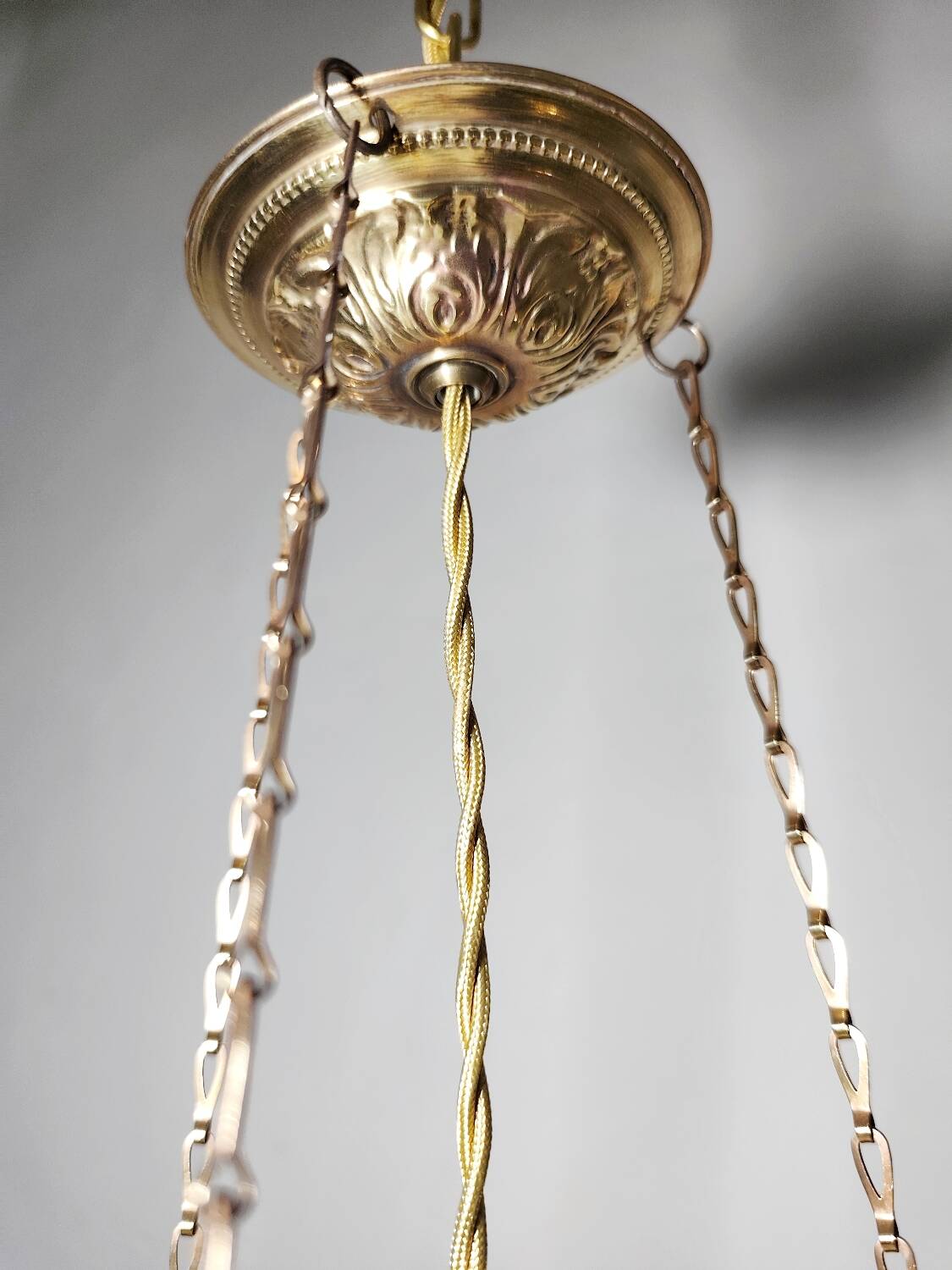 Lampe de plafond "Art Nouveau". Espagne, années 1930.