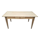 Farmhouse table