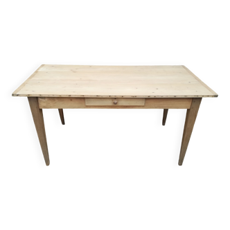 Farmhouse table