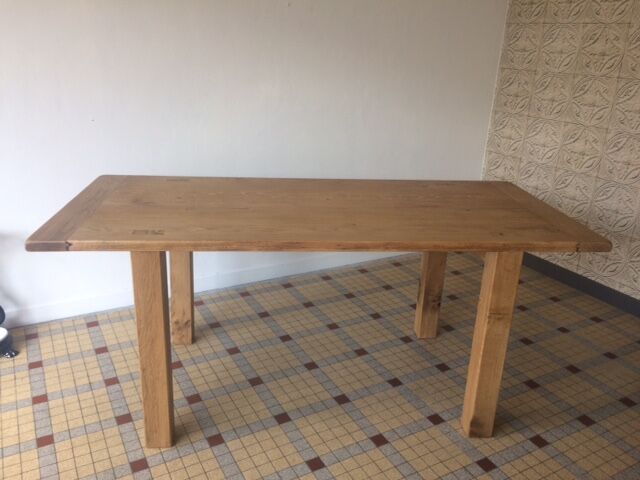 Oak table