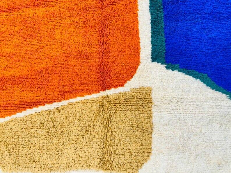Handwoven colorful Azilal rug size 150 x 250 cm