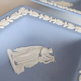 Lot of 2 Wedgwood 1955 pocket emptiers. In very good condition.