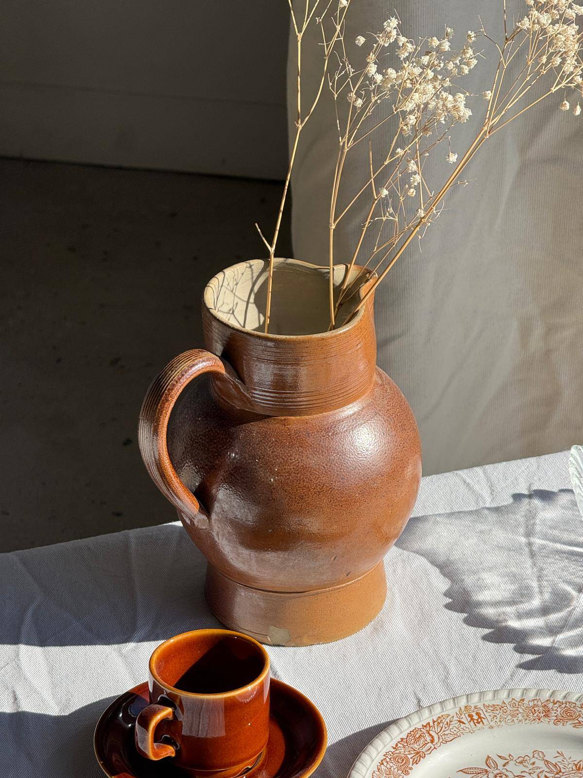 Set of 6 vintage dessert plates made in Poland with a plant motif.