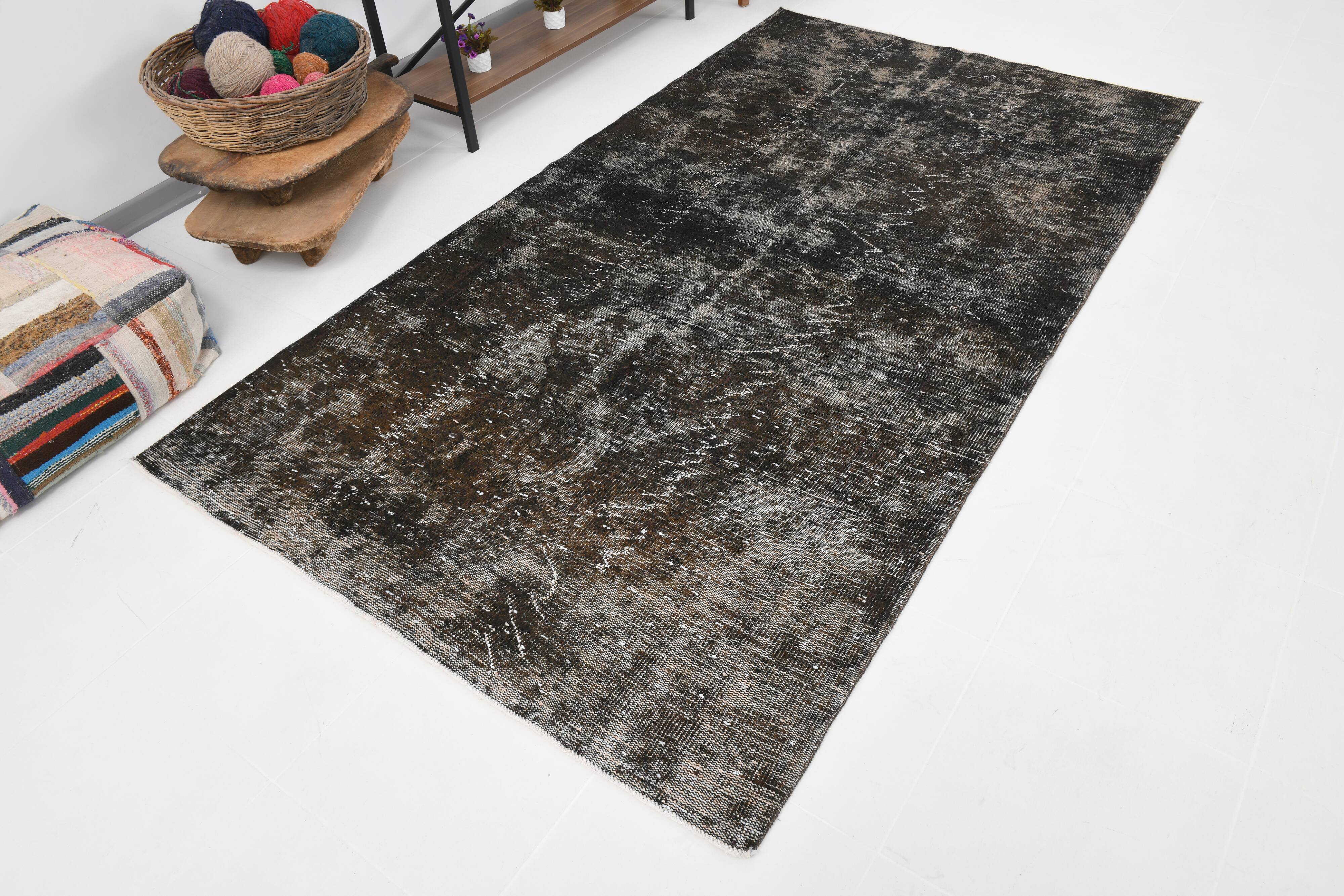 5x9 handmade  brown vintage rug 149x269cm