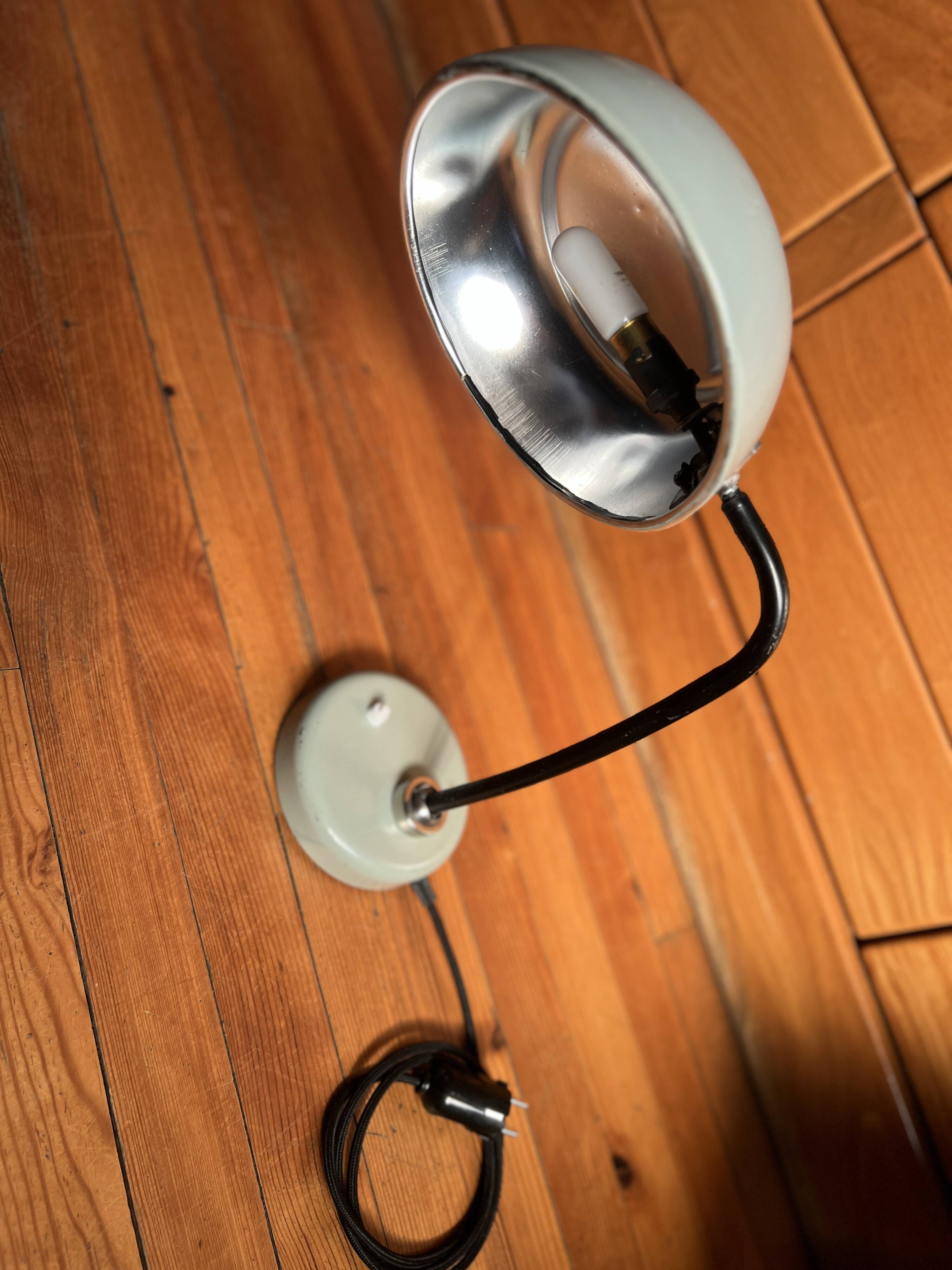 1950s desk lamp, industrial style