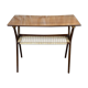 Table d’appoint en teck des années 60