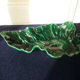 Artist's cup in the shape of a leaf in slip signed