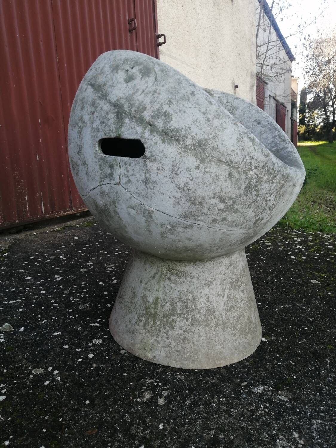 Vintage robert pansart outdoor armchair for elo in fiber cement.