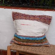 Housse de coussin artisanale en coton recyclé tissé main