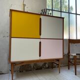 Teak-enfilade storage cabinet