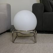 Lampe globe opaline chrome vintage