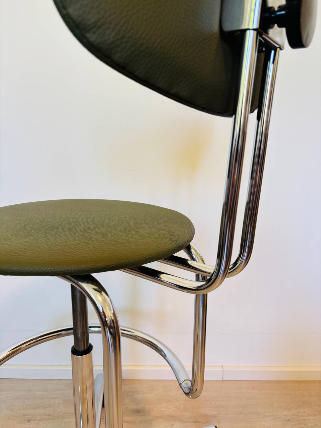 Chaise de bar par Kovona, Tchécoslovaquie, années 1970