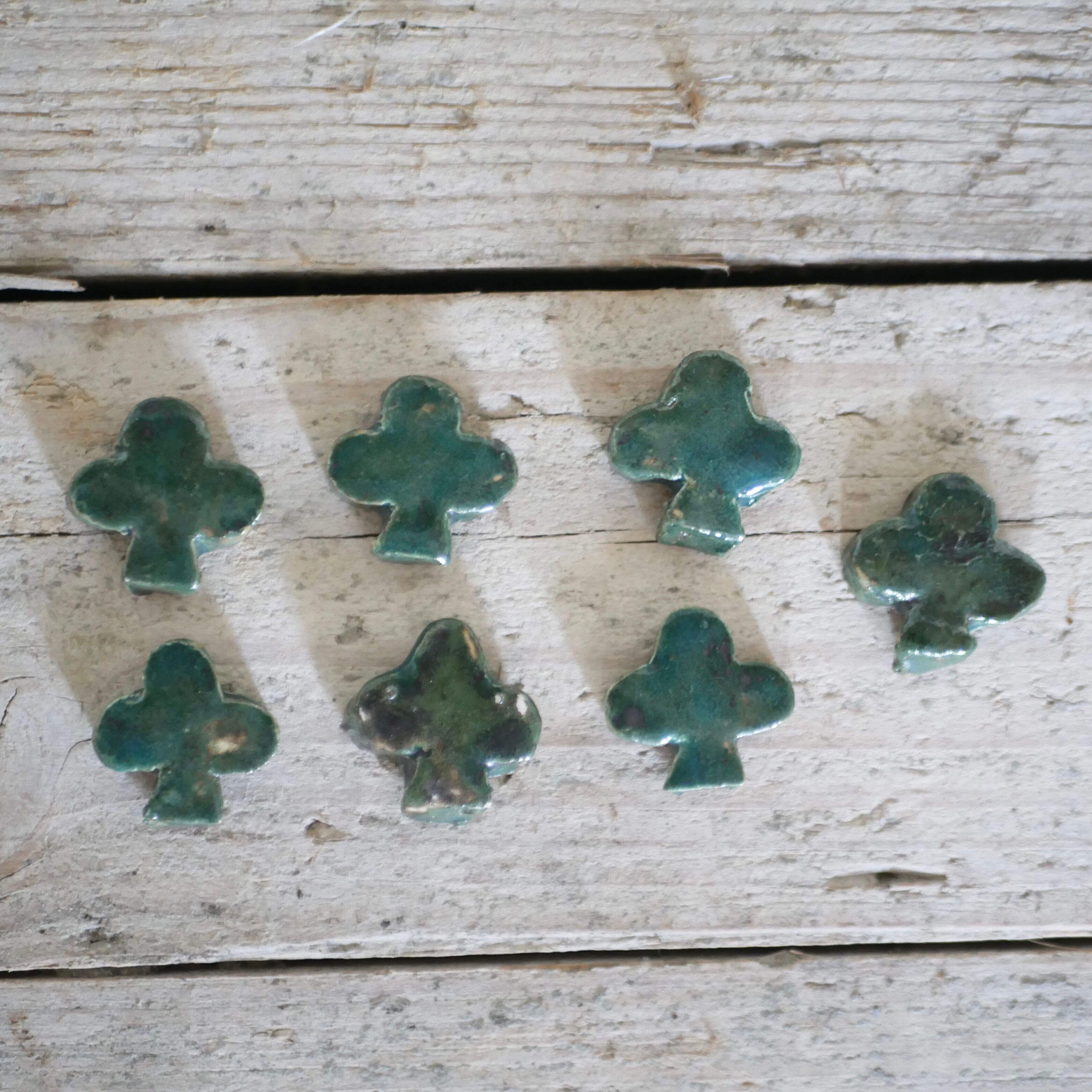 Green enamel knife holder