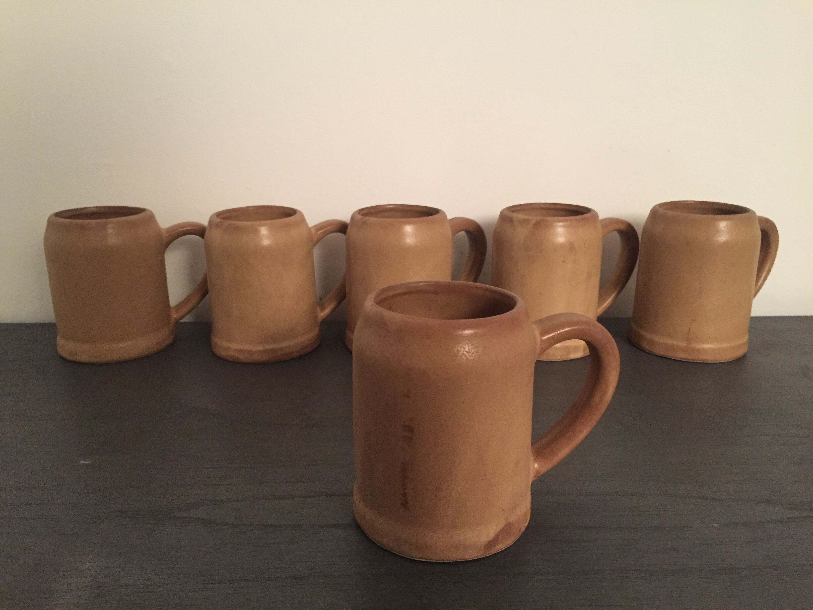 Lot of 6 stoneware mugs