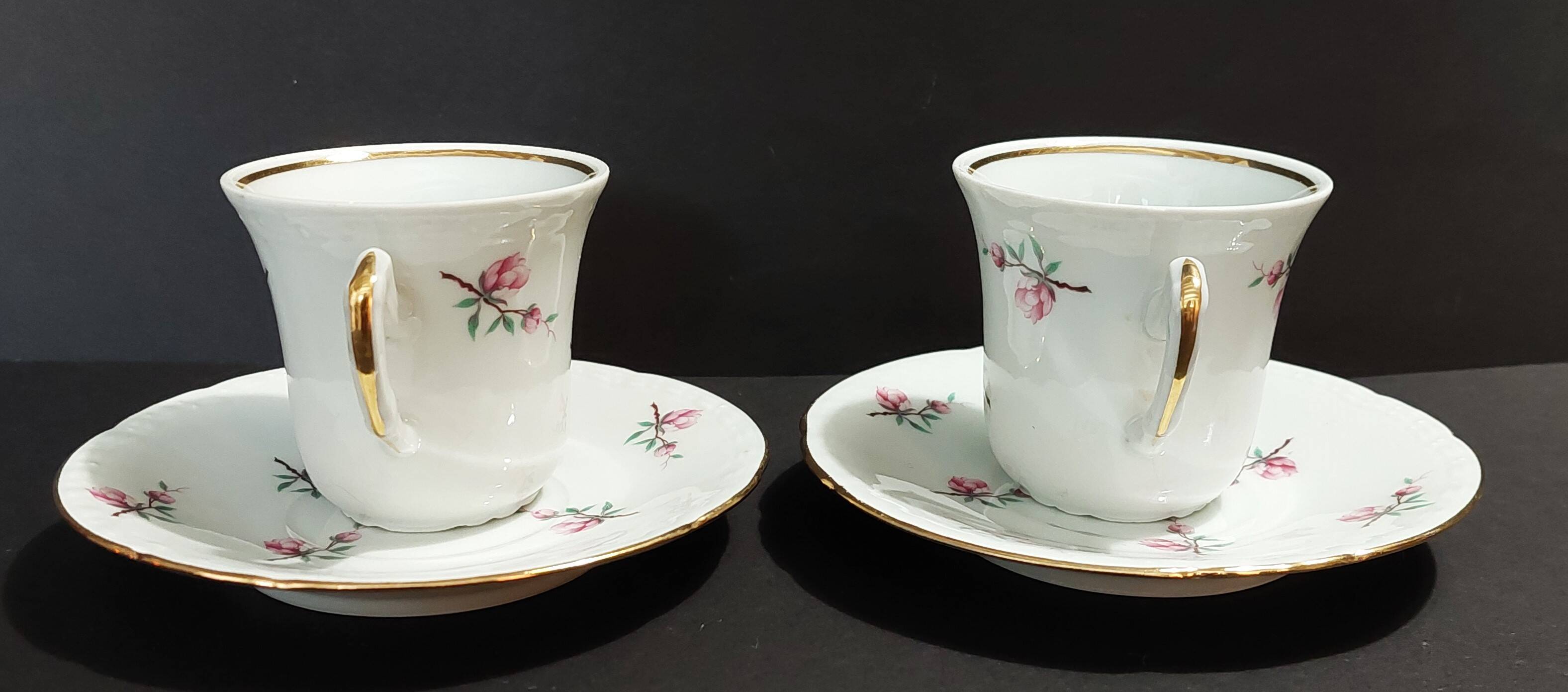 Pair of 20th century Couleuvre porcelain coffee cups