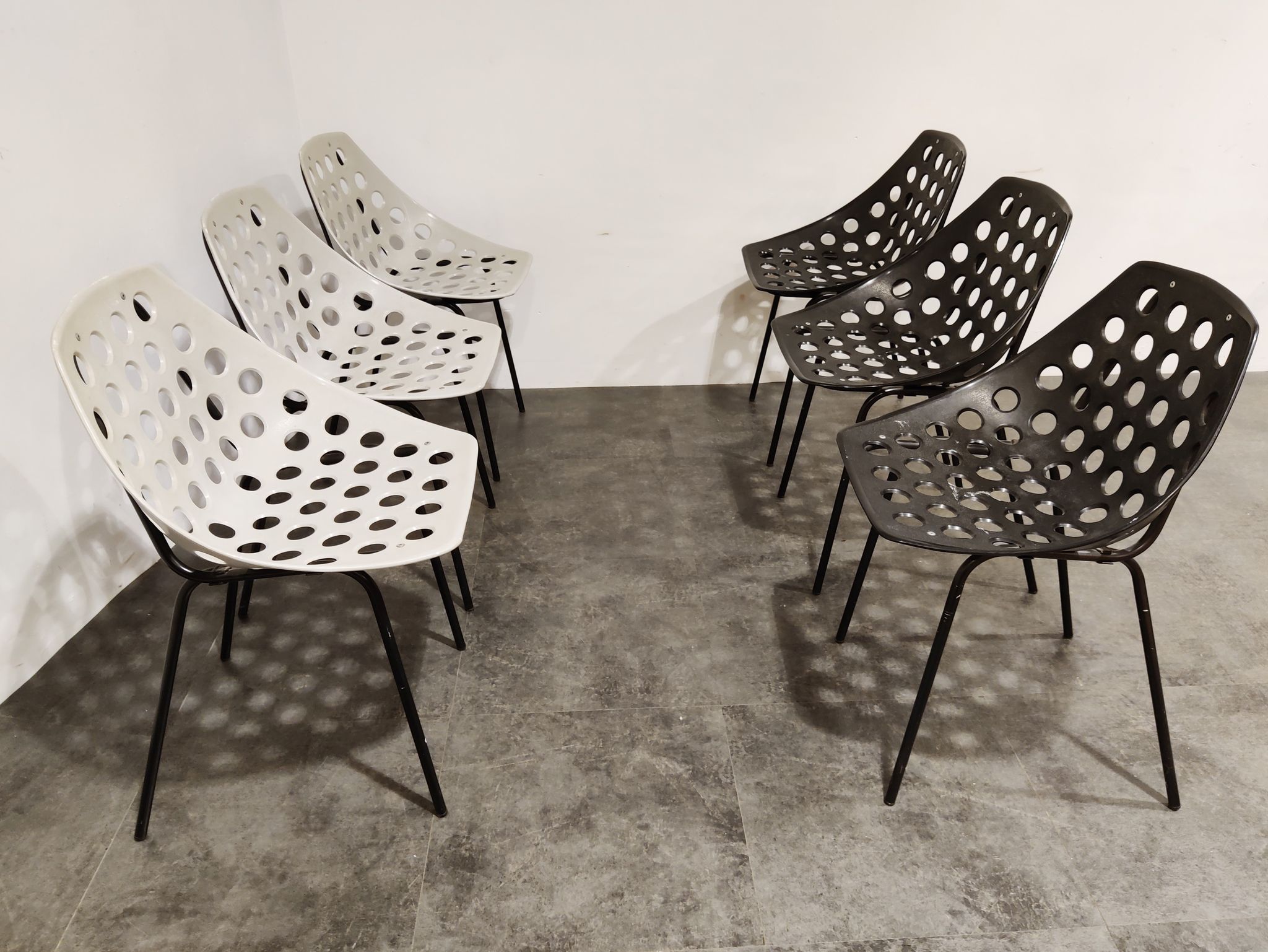 Vintage coquillage chairs by Pierre Guariche for Meurop, 1960