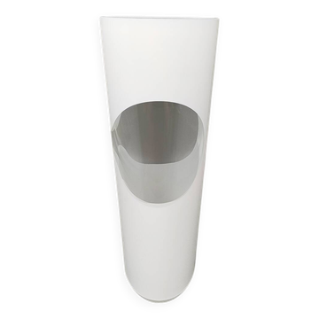 1970s Astonishing White Space Age vase by Linea Glass. Made in Italy