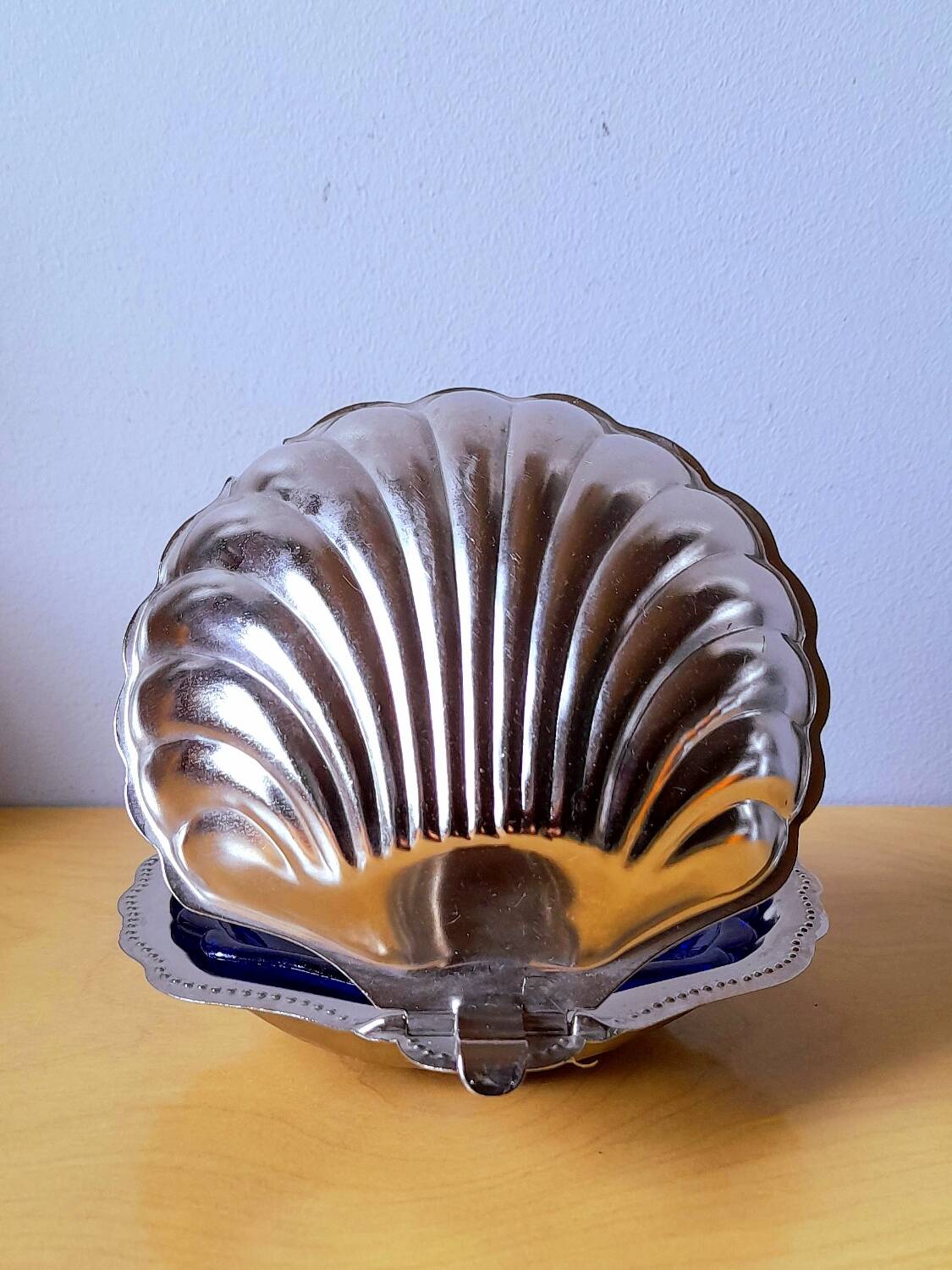 Shell butter dish 1950