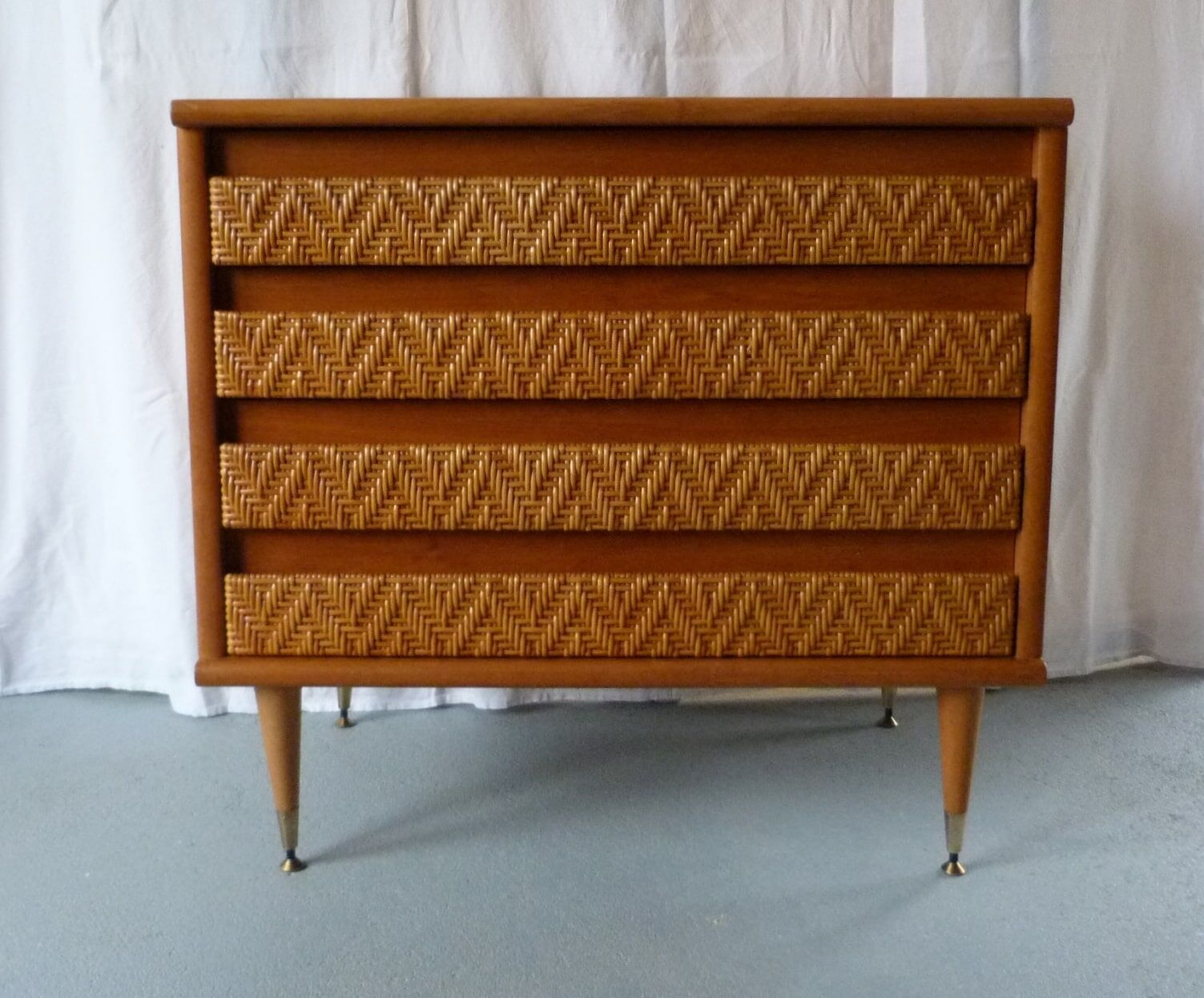 60s chest of drawers