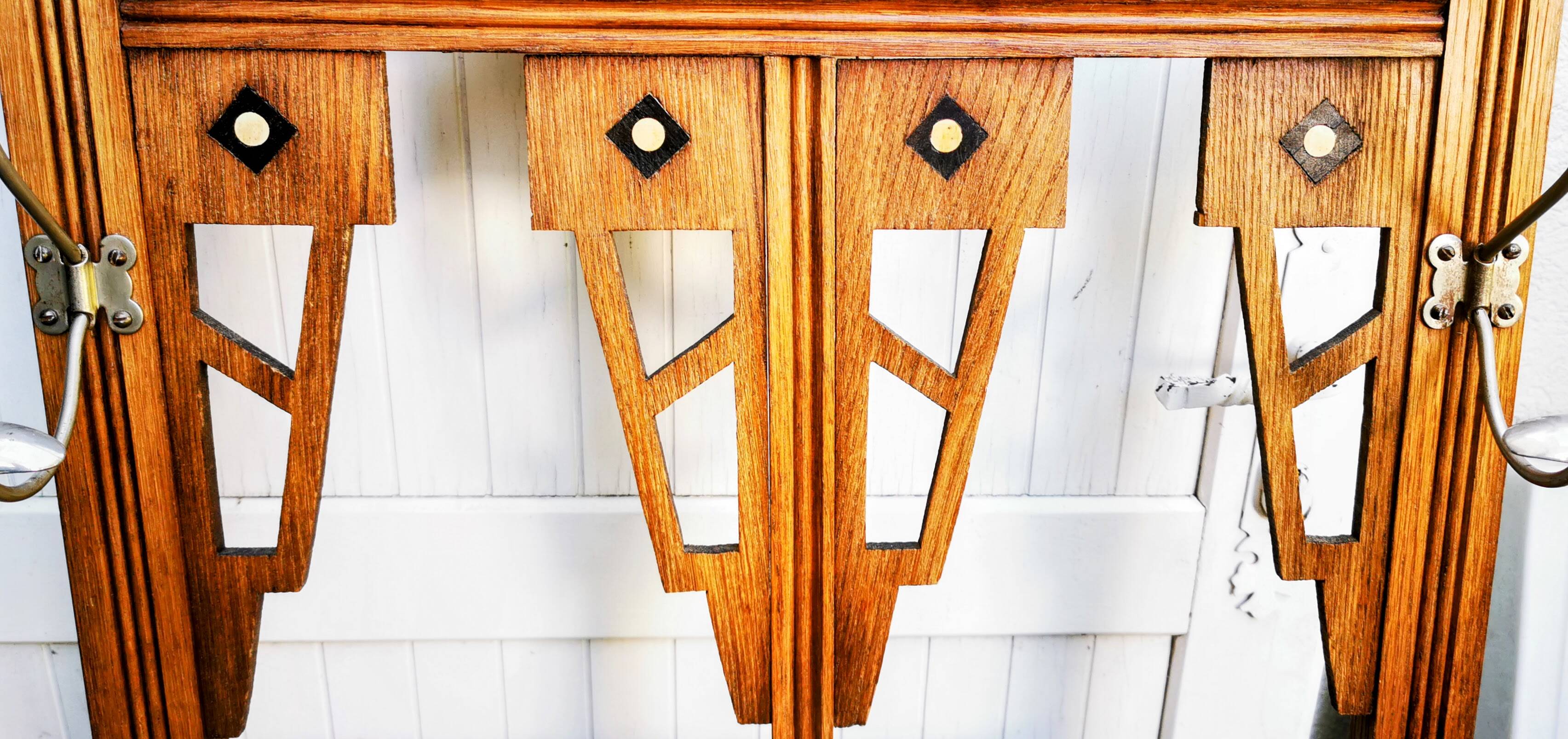 Art deco cloakroom coat rack