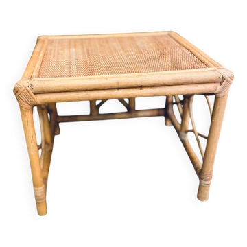 Petite table basse en rotin