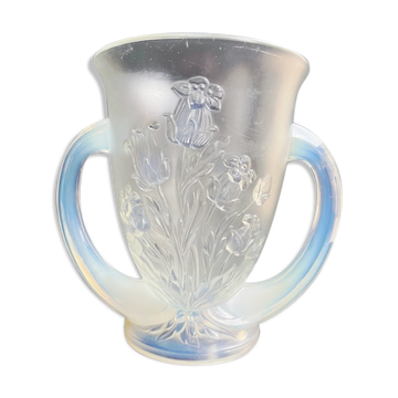 Large vase with 2 Art Deco handles signed Verlys