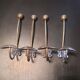 4 metal hooks