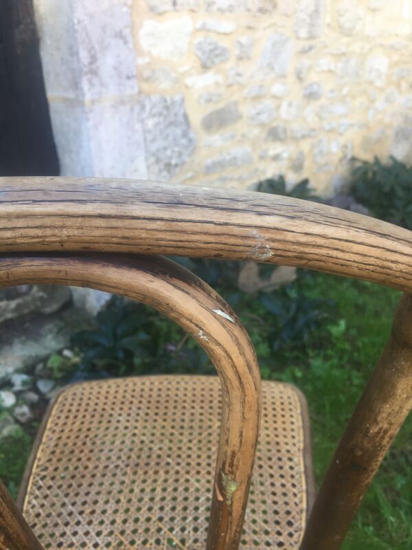 Chaise bistrot cannée