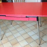 Extendable red formica table