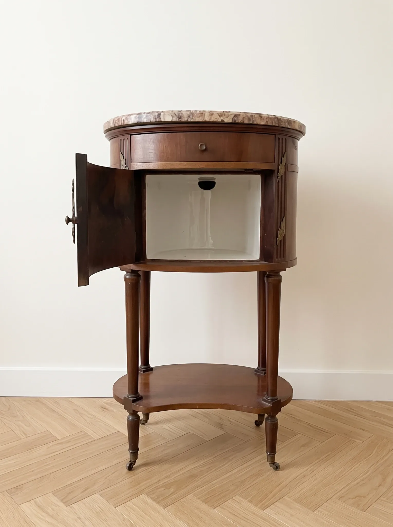 Louis XV style bedside table in wood and marble