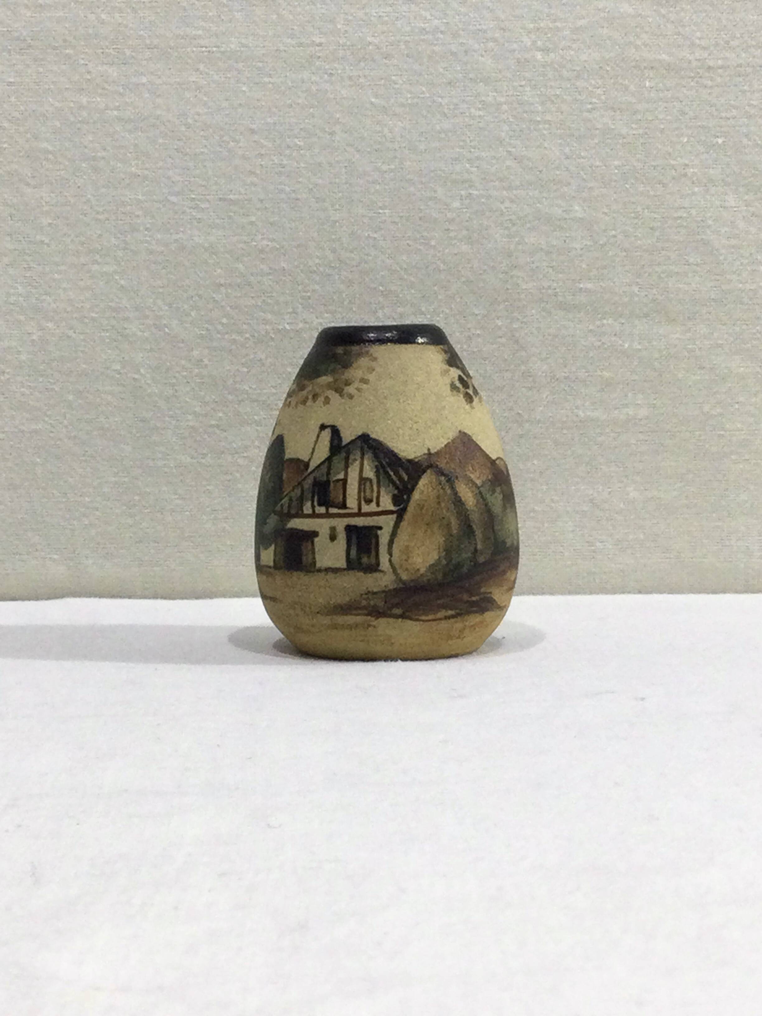 Ciboure Small Ovoid ceramic vase