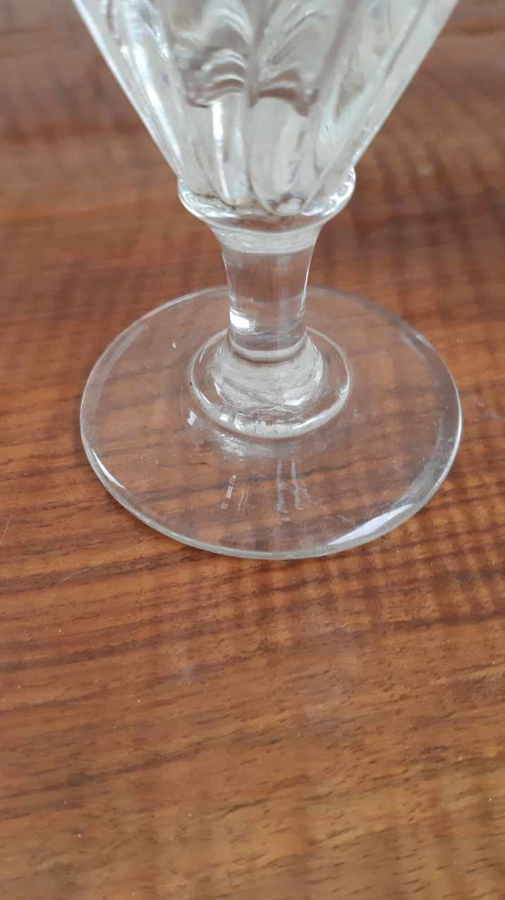 3 stemmed glasses