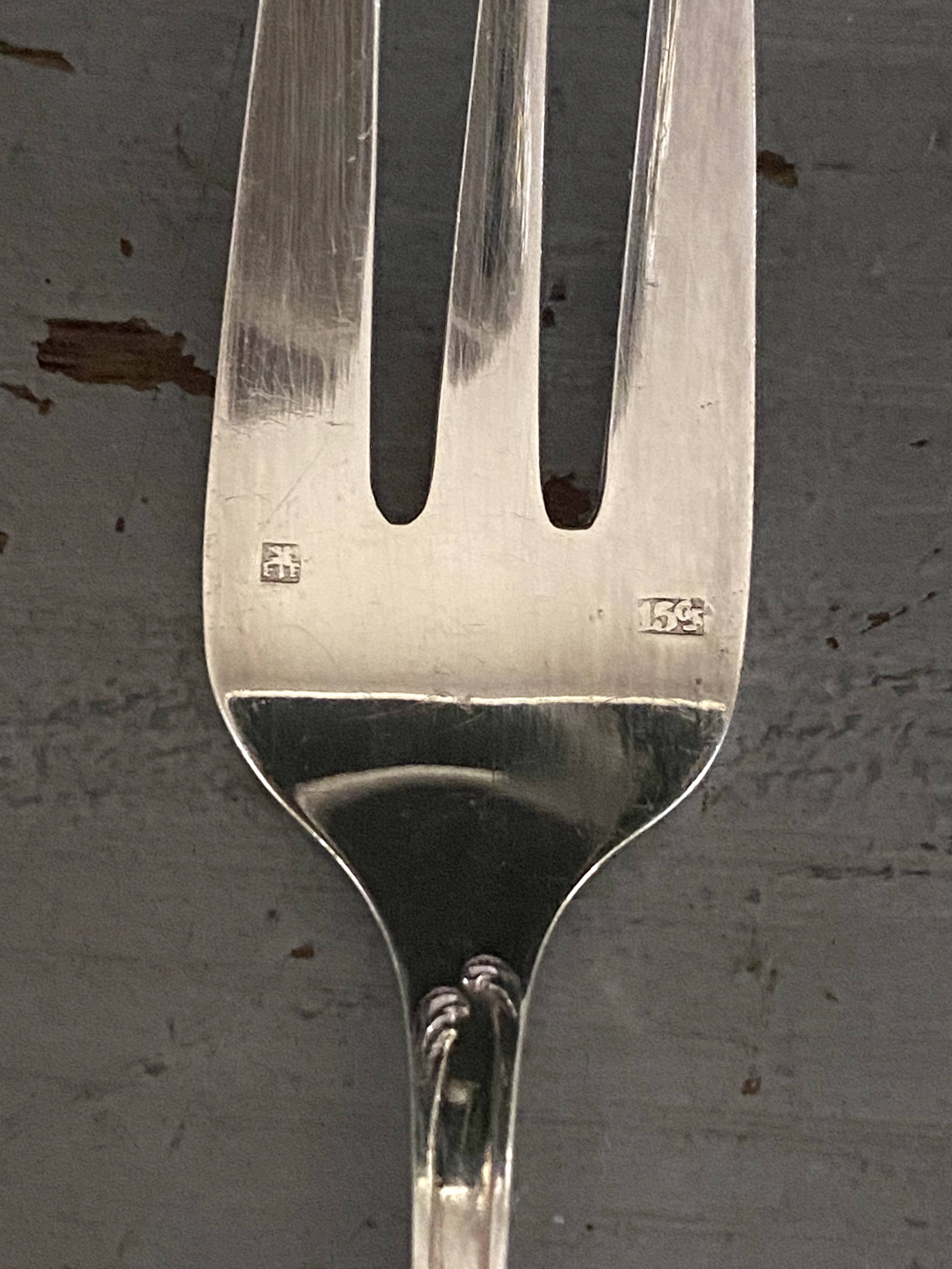 Dessert forks