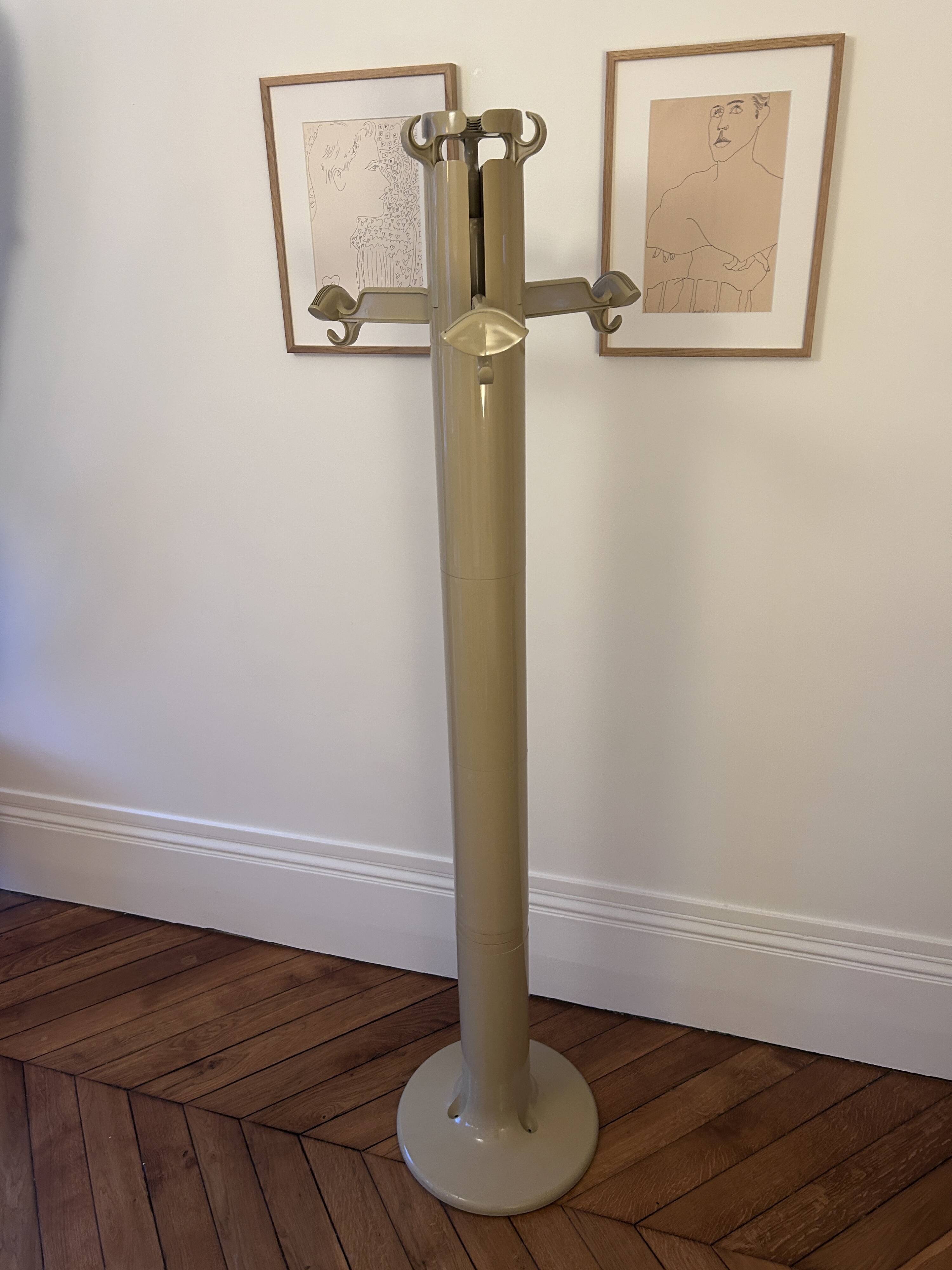 Planta coat rack by Giancarlo Piretti for Castelli, 1970