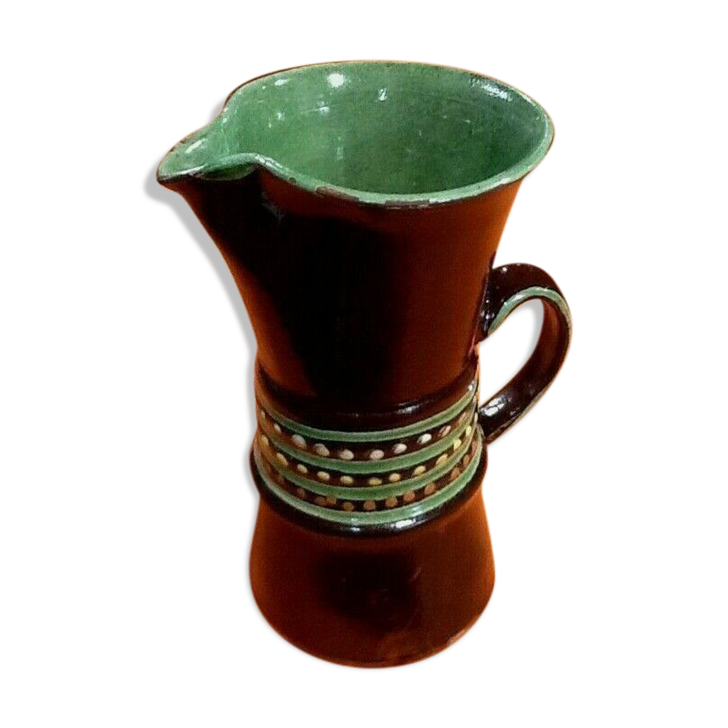Glazed terracotta pitcher decorated with beaded friezes