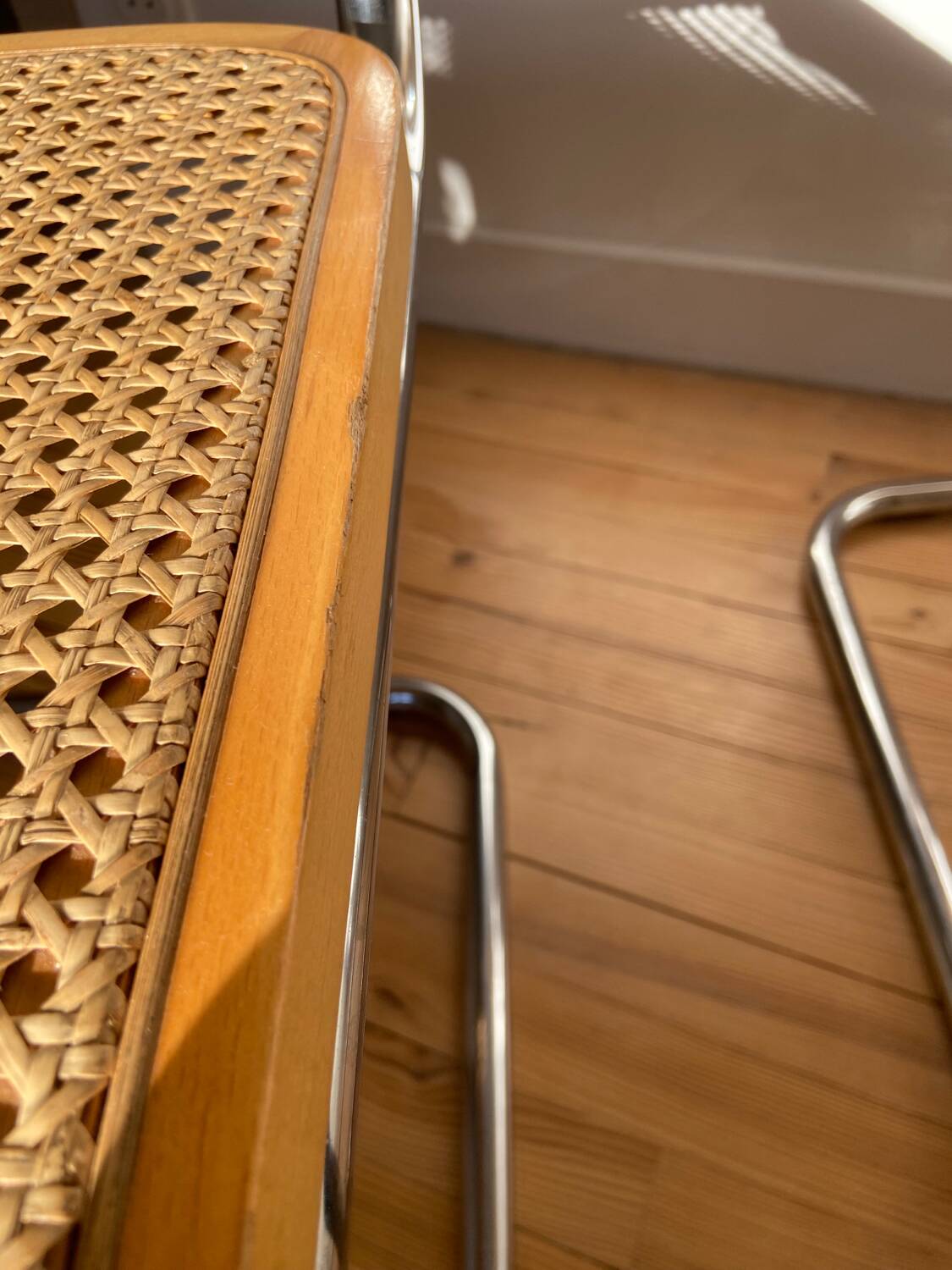 Paire de chaises cannées italiennes design Breuer