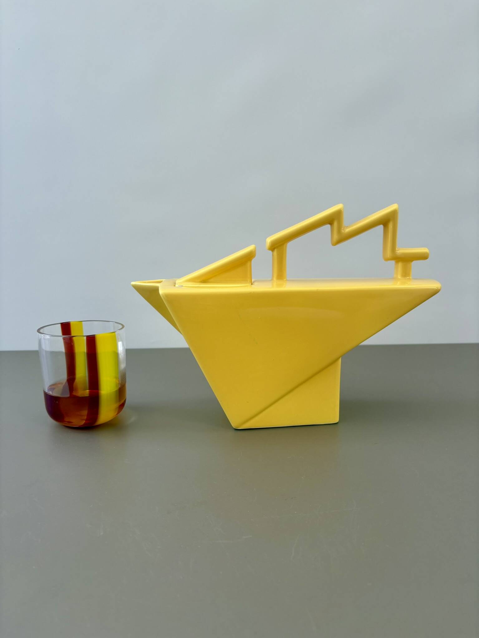 Casenove teapot
