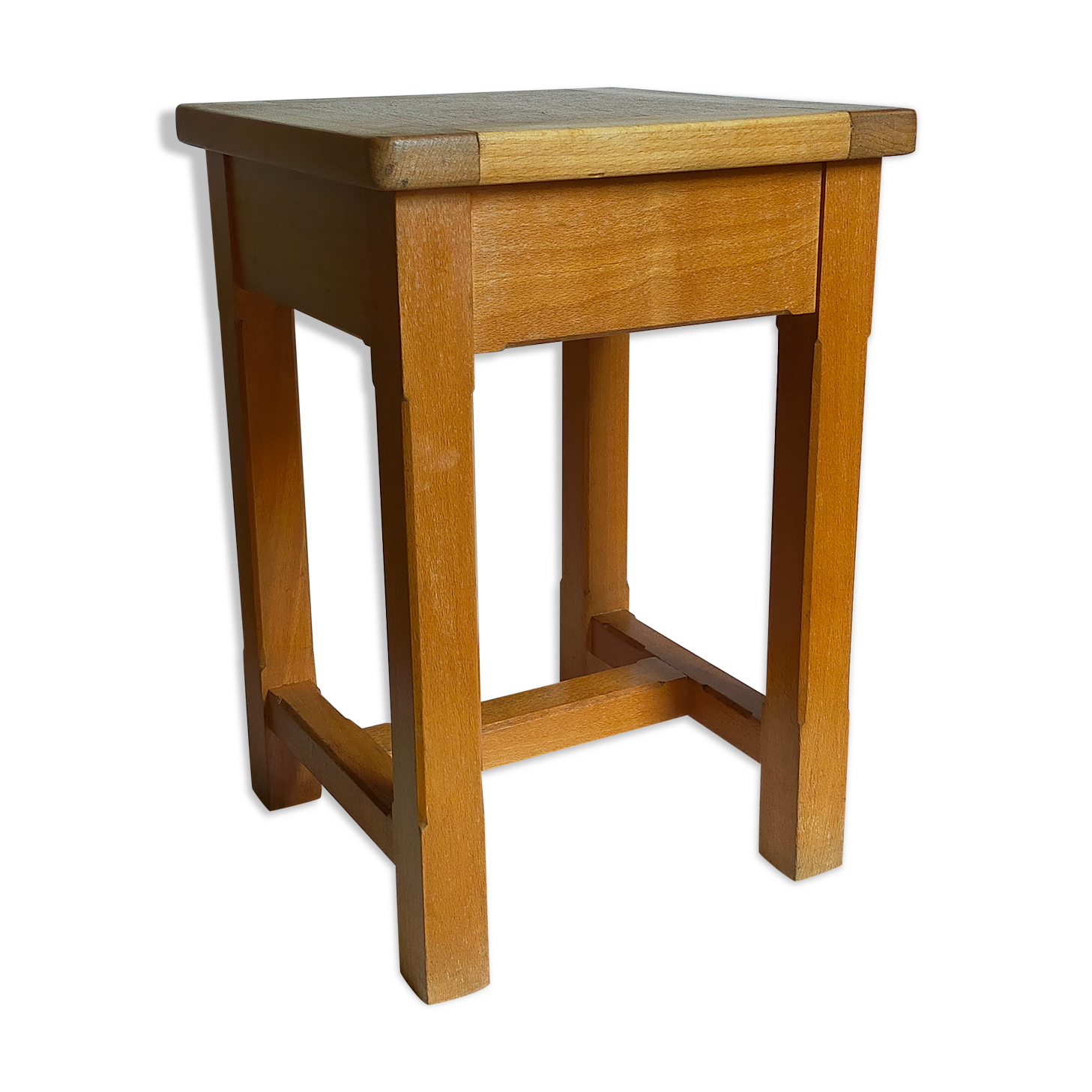 Stool reconstruction in solid wood 50s