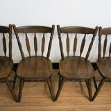 Ensemble de quatre chaises bistrot à barreaux