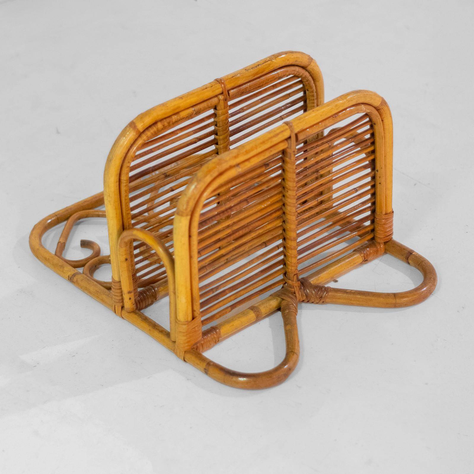 Étagère en bambou et rotin de style mid-century italien, années 1960